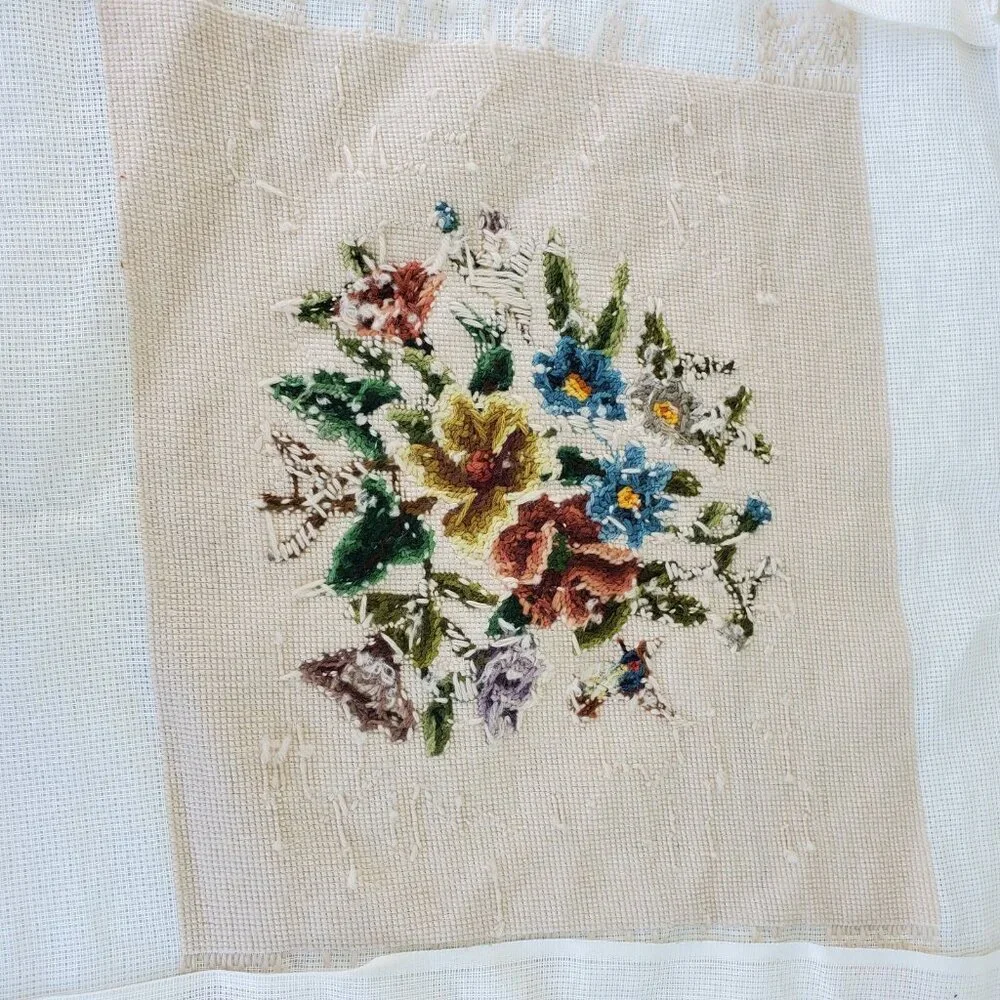 Embroidered Floral Tapestry Piece 16x14 Square Handmade Bird Cottagecore Flowers - Picture 7 of 7